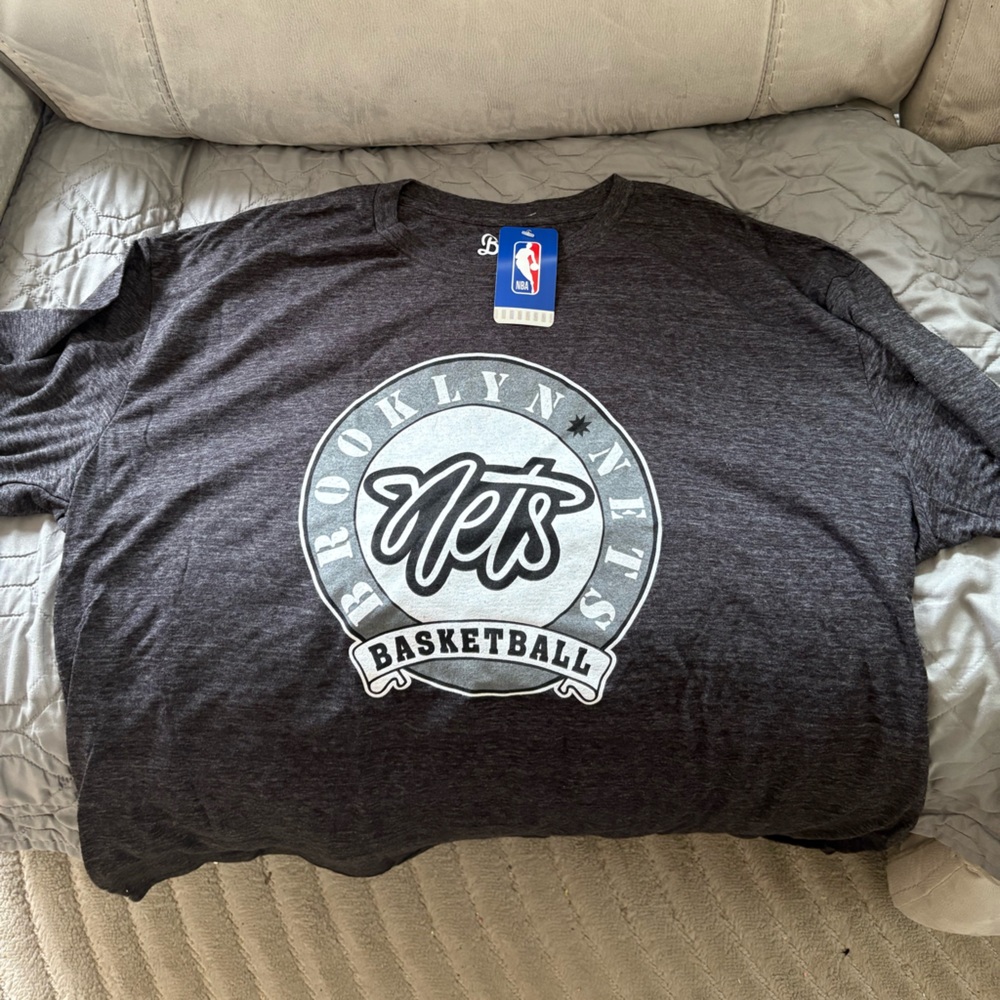 NBA Brooklyn Nets Graphic Tee - Charcoal Black